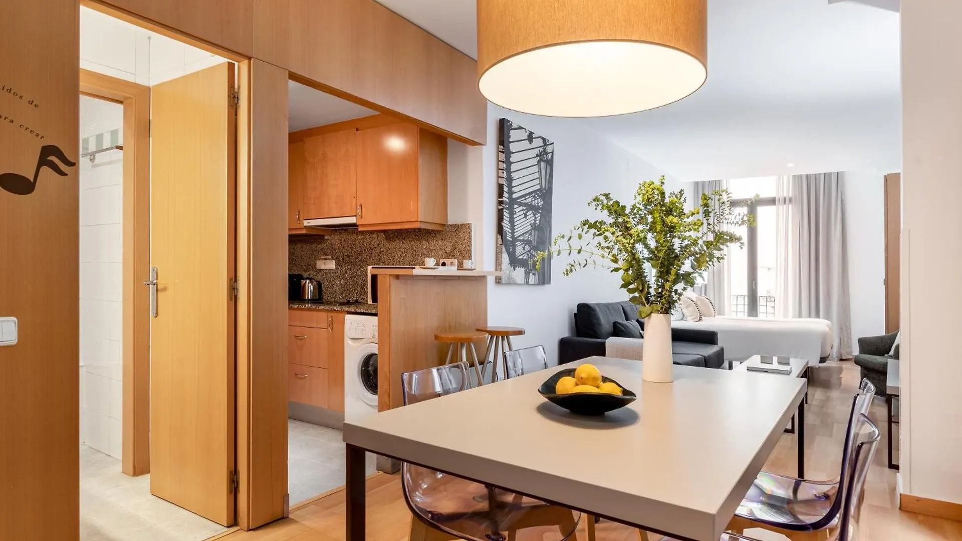 Aspasios Plaza Real Apartments Barcelona Spain